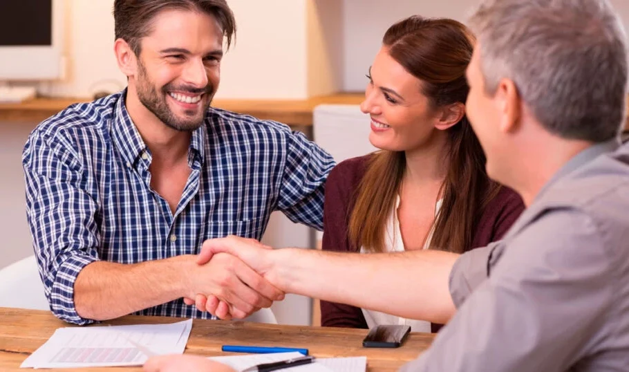 Diferencias-entre-mediacion-y-asesoramiento-inmobiliario-1024x538